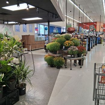Homeland - Grocery Near Me - Mustang, Oklahoma