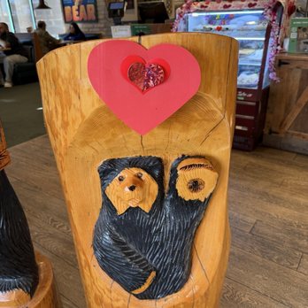 Black Bear Diner Tarzana - Diners Near Me - Tarzana, California