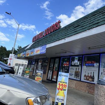 Oxon Hill Liquors - Came in during a wine tasting...grabbing me some adult beverages before I devour this seafood! - Beer, Wine & Spirits Near Me - Oxon Hill, Maryland Oxon Hill Liquors - Came in during a wine tasting...grabbing me some adult beverages before I devour this seafood! - Beer, Wine & Spirits Near Me - Oxon Hill, Maryland