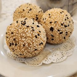 Superstar Dim Sum and Seafood restaurant - Sesame balls