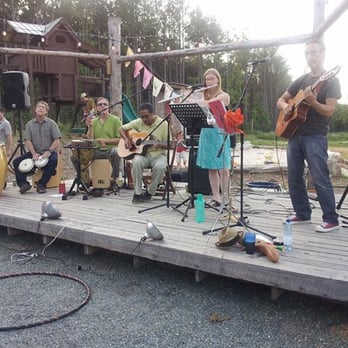 Honeysuckle Tea House - Outdoor concert - Coffee & Tea Near Me - Chapel Hill, North Carolina