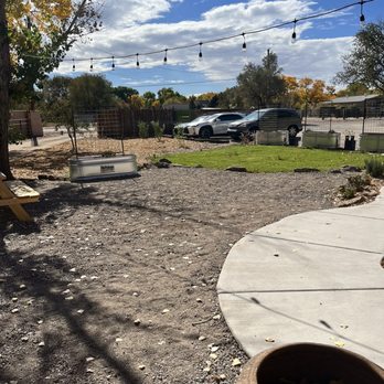 Belles Urban Deli - Outdoor space - Delis Near Me - Corrales, New Mexico