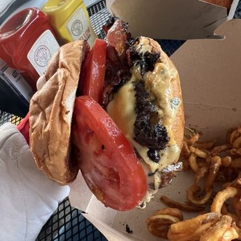Lets Smash - Burgers Near Me - Los Angeles, California