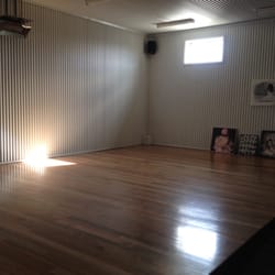 Up Tempo Cafe - Dance studio!