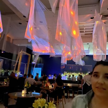 AZ88 - Inside - American Near Me - Scottsdale, Arizona