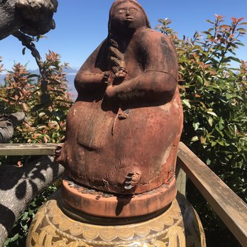Ali'i Kula Lavender - Tours Near Me - Kula, Hawaii
