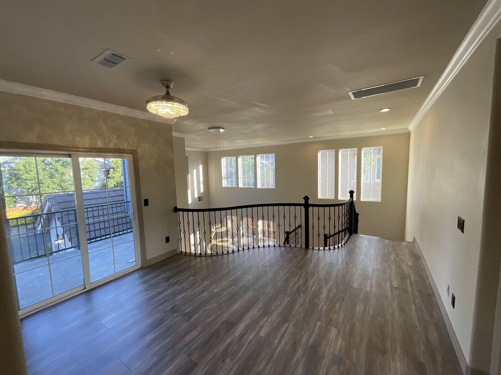 Slide of Noor Construction