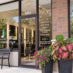 The Green Room Salon