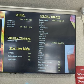 Flip's Burgers - Burgers Near Me - Stockton, California