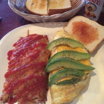 Sugar Rush Cafe - 3 egg omelette with ham, spinach, mushrooms, avocado, and American cheese with hash browns on the side - Breakfast & Brunch Near Me - Walnut, California
