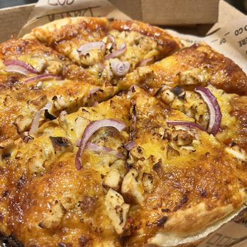 Rapid Fired Pizza - BBQ chicken 9 inch - Pizza Near Me - Oxford, Ohio Rapid Fired Pizza - BBQ chicken 9 inch - Pizza Near Me - Oxford, Ohio
