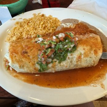 Primo’s Tacos & Tequila - El Gigante Burrito - Tacos Near Me - West Mifflin, Pennsylvania