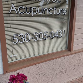 Lisa Goodstein, L.Ac - Front Window - Acupuncture Near Me - Auburn, California Lisa Goodstein, L.Ac - Front Window - Acupuncture Near Me - Auburn, California