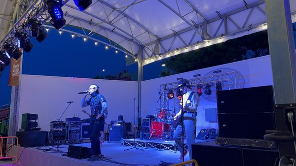 @the Grounds by null