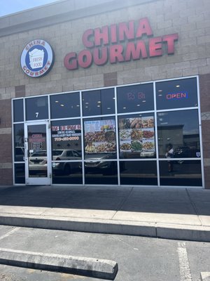 China Gourmet by null