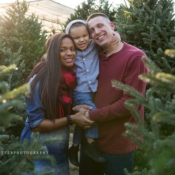 Gordy's Christmas Tree Service - Bubble Gum Glitter Photography at Gordys - Christmas Trees Near Me - Copperas Cove, Texas Gordy's Christmas Tree Service - Bubble Gum Glitter Photography at Gordys - Christmas Trees Near Me - Copperas Cove, Texas