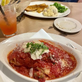 Sidelines Italian Grille - Allison's Lasagna - Italian Near Me - Lambertville, Michigan