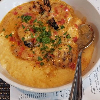 Big B’s Fish Joint - Shrimp and grits - Seafood Near Me - Atlanta, Georgia Big B’s Fish Joint - Shrimp and grits - Seafood Near Me - Atlanta, Georgia