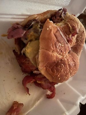 Sammy's Pastrami and Burgers by null