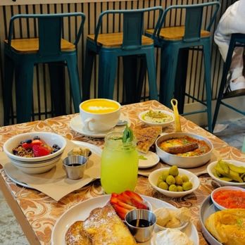 B Cup Cafe & Eatery - Weekend Brunch with Happy Hour - Sandwiches Near Me - New York, New York B Cup Cafe & Eatery - Weekend Brunch with Happy Hour - Sandwiches Near Me - New York, New York