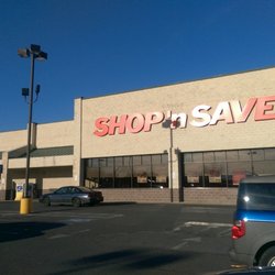 Food Lion 1663 - Front door, note this is now a Shop 'n Save.