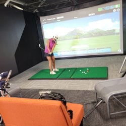 RoboGolf Pro - New wider, brighter hitting bays