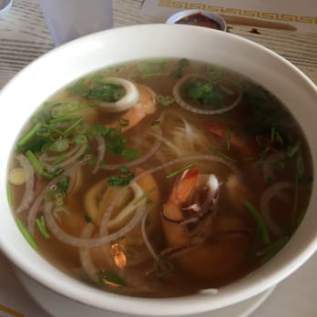 Saigon District Restaurant Presotea - Seafood pho - Vietnamese Near Me - Huntington Beach, California