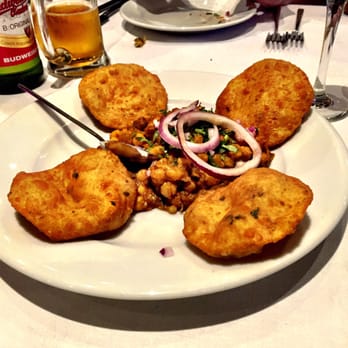 Balbir's - Chickpeas - Indian Near Me - Glasgow, GLG