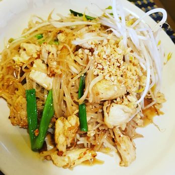 Pho 54 - Chicken pad thai - Sushi Bars Near Me - Amherst, New York Pho 54 - Chicken pad thai - Sushi Bars Near Me - Amherst, New York