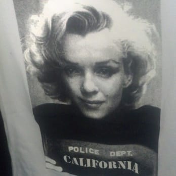 Lei's Fashion - Marilyn Monroe shirt. Cute...just not in my size. I'd have to be a small size to fit it. - Plus Size Fashion Near Me - Mākaha, Hawaii Lei's Fashion - Marilyn Monroe shirt. Cute...just not in my size. I'd have to be a small size to fit it. - Plus Size Fashion Near Me - Mākaha, Hawaii