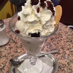 Eiscafe Cortina - Malagabecher