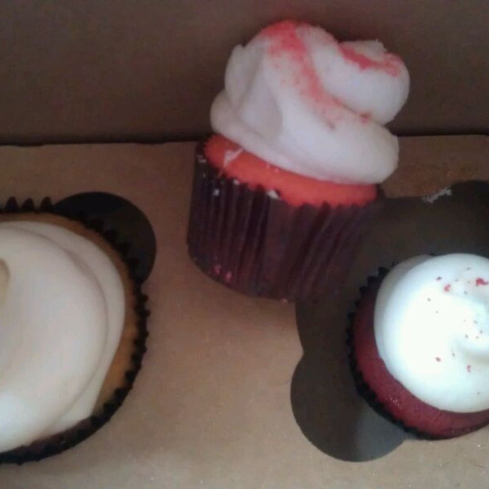 Cakes In a Cup - One big peanut butter, jelly and banana cupcake, one mini strawberry cupcake and one mini velvet cupcake. - Desserts Near Me - San Angelo, Texas
