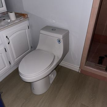 Egor Handyman - He put in new toilet for us - Handyman Near Me Egor Handyman - He put in new toilet for us - Handyman Near Me