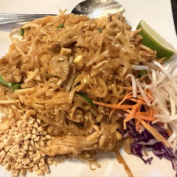 Thai Thyme - Chicken pad Thai gluten free - Thai Near Me - Monrovia, California