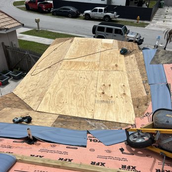 Swift Roofing Contractor - Roofing Near Me - Miami, Florida Swift Roofing Contractor - Roofing Near Me - Miami, Florida
