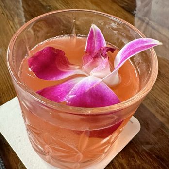 10 Twenty five - Gastropubs Near Me - Fort Myers, Florida