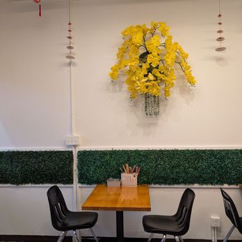 2025 Cafe - simple decor - Vietnamese Near Me - Burnaby, British Columbia