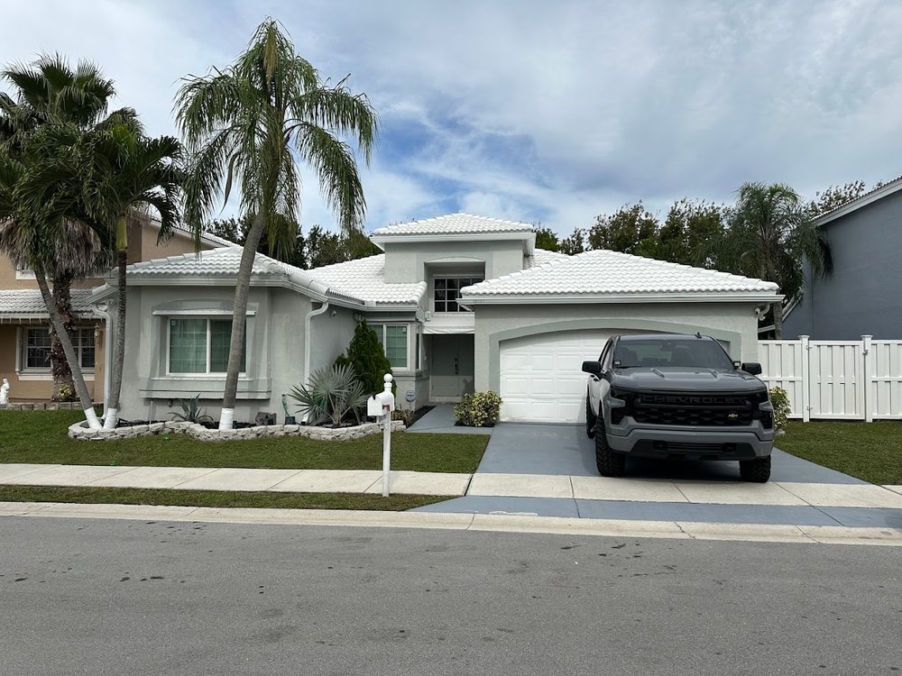 Slide of A1 Pro Roofing