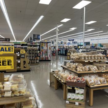 Food Lion - I had never been in this store. Really nice - Grocery Near Me - Apex, North Carolina Food Lion - I had never been in this store. Really nice - Grocery Near Me - Apex, North Carolina