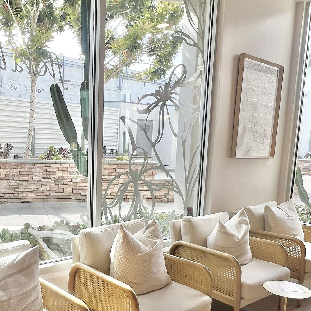 Flora Blanc Nail & Lash Studio - Waiting area - Nail Salons Near Me - Encinitas, California Flora Blanc Nail & Lash Studio - Waiting area - Nail Salons Near Me - Encinitas, California