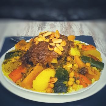Tetúan - cuscus de verduras y carne - Halal Near Me - Barcelona, B