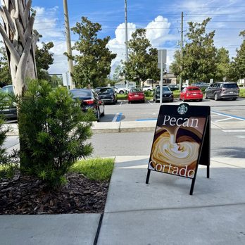 Starbucks - Coffee & Tea Near Me - Oviedo, Florida Starbucks - Coffee & Tea Near Me - Oviedo, Florida