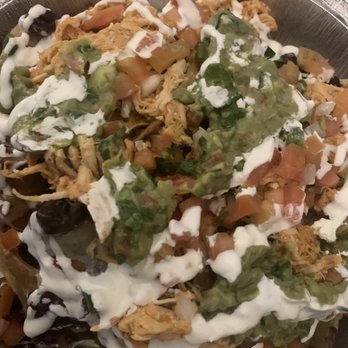 El volcan - Spring City - Yummy chicken tinga nachos - Mexican Near Me - Spring City, Pennsylvania El volcan - Spring City - Yummy chicken tinga nachos - Mexican Near Me - Spring City, Pennsylvania