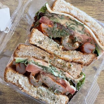 Mori’s - Honey Spicy Chicken Sandwich 奥尔良鸡腿排三明治 (TikTok: @justandyvu) - Coffee & Tea Near Me - Irvine, California Mori’s - Honey Spicy Chicken Sandwich 奥尔良鸡腿排三明治 (TikTok: @justandyvu) - Coffee & Tea Near Me - Irvine, California