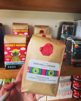 Honey Moon Coffee Shop by null