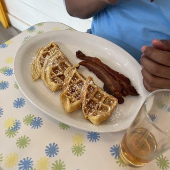Big Bad Breakfast - Memphis - Belgian waffle and bacon. Serving size kinda small. - New American Near Me - Memphis, Tennessee Big Bad Breakfast - Memphis - Belgian waffle and bacon. Serving size kinda small. - New American Near Me - Memphis, Tennessee
