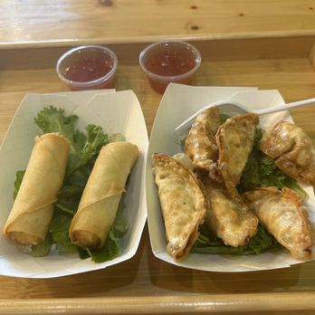 Toki House - Spring roll and greasy deep fried gyoza - Poke Near Me - Murfreesboro, Tennessee Toki House - Spring roll and greasy deep fried gyoza - Poke Near Me - Murfreesboro, Tennessee
