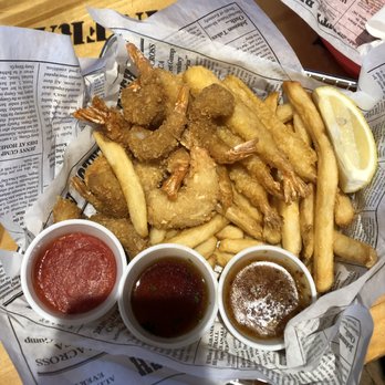 Bubba Gump Shrimp - Shrimper's Heaven - Seafood Near Me - Monterey, California