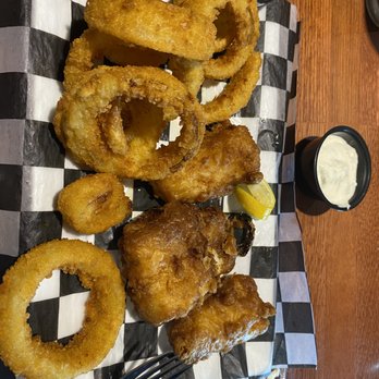 Dooney's Pub - Voorhees - Fish and onion rings - Sports Bars Near Me - Voorhees Township, New Jersey Dooney's Pub - Voorhees - Fish and onion rings - Sports Bars Near Me - Voorhees Township, New Jersey
