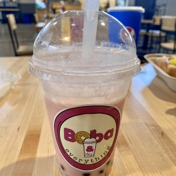 Boba & Everything - Strawberry milk tea on ice (subbed standard whole milk for almond milk) with regular/original boba - Bubble Tea Near Me - Indianapolis, Indiana